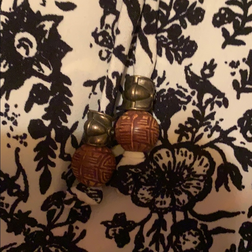 Romper - Picture 2 of 3